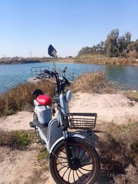 دراجه شحن موديل 2025     5بطاريات السعر 250 وبيه مجال  ‏‪07876538985‬‏