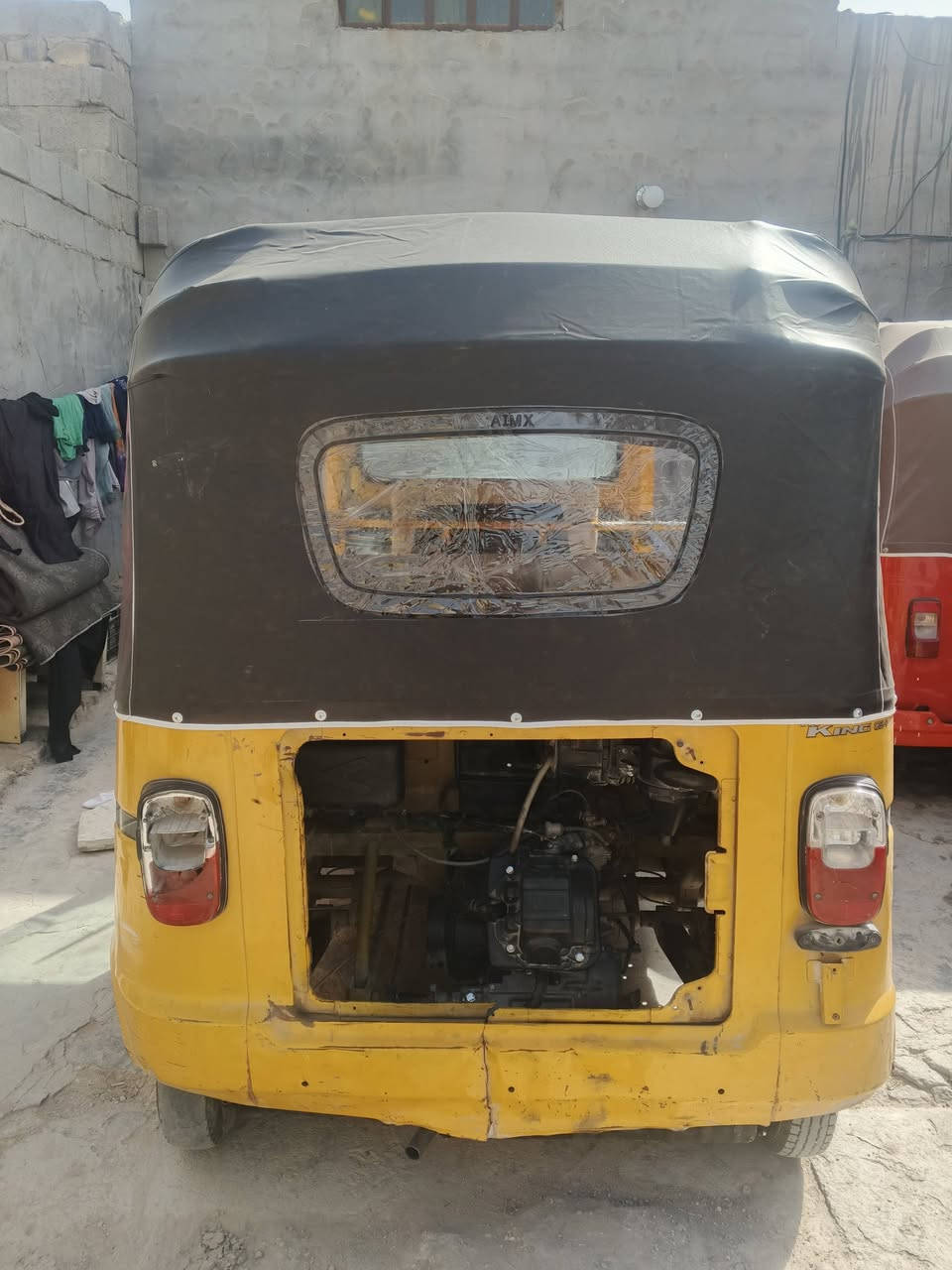 سلام عليكم تكتك تيفي اس موديل 20شهر 10وراق صوليه تكتك حلوه وجاهزة برغي ما عايزه كبل لشارع سعر 3ونص وبيهة مجال مكاني كربلاء المقدسة رقم ***********شراي يخابر بي خير ويدللل
