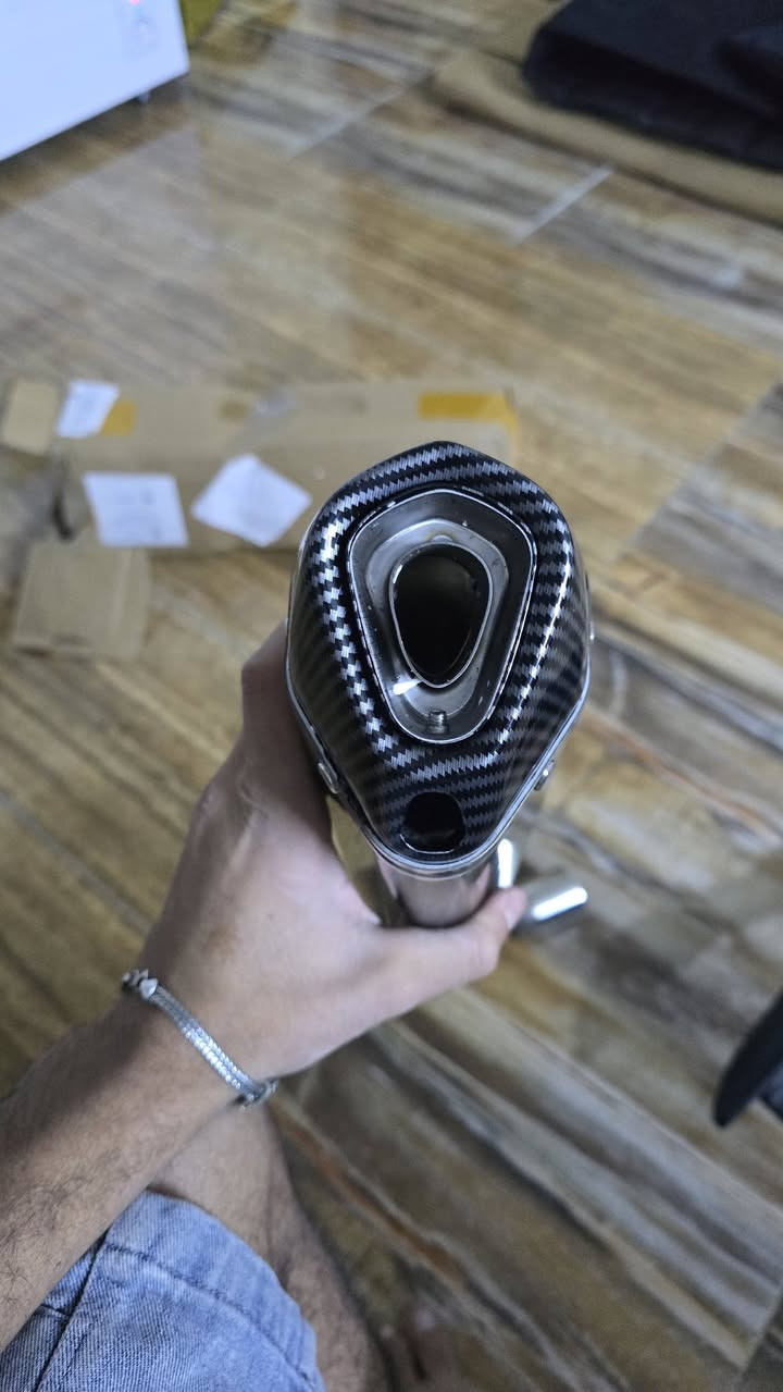 قطعتين هذا شكلهن اليفيدنه يتصل
***********
