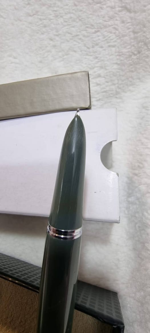 السلام عليكم اقلام حبر امريكي قديمات ابد ما مستخدمات سعر 75 الف


**إذا كنت صاحب هذا الإعلان وتريد حذفه لأي سبب، رجاءا أرسل رسالة إلى الدعم الفني**