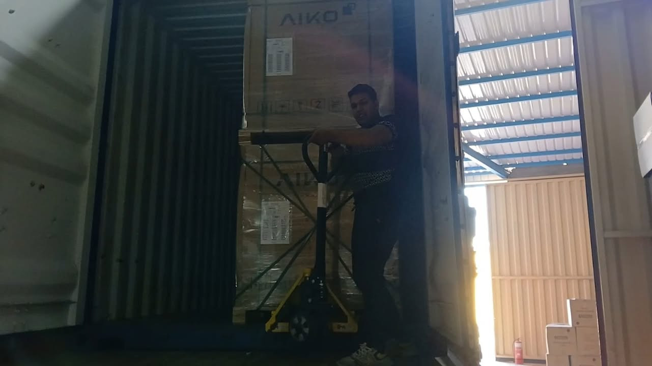 السلام عليكم وصول الواح ايكو 620 واط 
تقنية ABC تضليل بدون بازبار أمامي 
البيع جملة سكيبات فقط 
عنوان المخزن جرف النداف 
عنوان المكتب الشعب شارع الصحة نهايته 
***********
