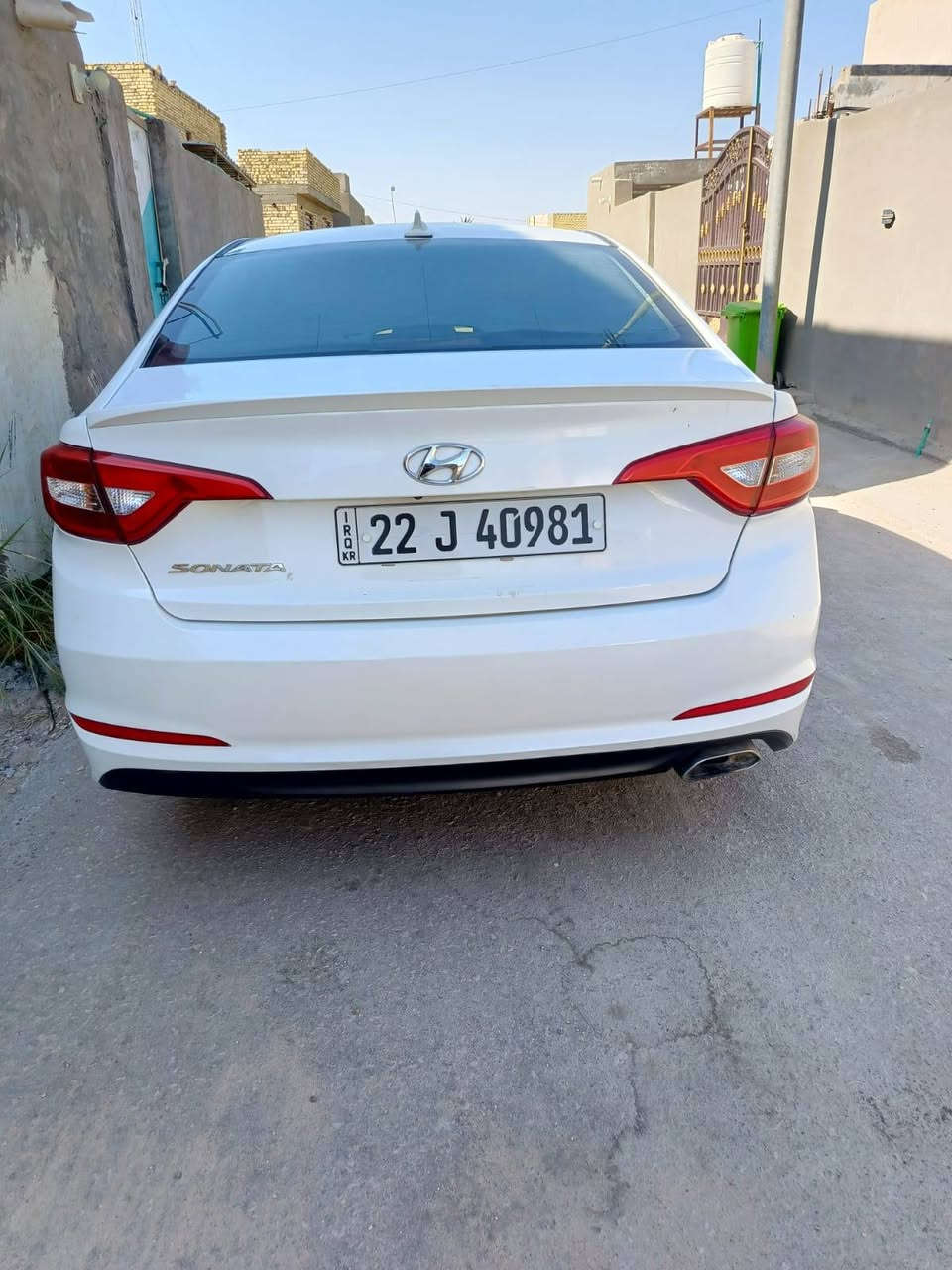 سلام عليكم سوناتا أمريكي مديل ١٦ رقم اربيل انكليزي بسمي سنويه هزه جديده السياره جاهزه 
مكينه  كفاله حته من الفتح كير حداديه تخم تاير باتري كهربائيات تبريد كله جديد 
السياره بيه قطعتين ونص فقط ومكان زغير تكشير ومعالجي السياره صافيه لا بارد ولا شخوط جديده بمعنى الكلمه 
السعر ١٠٩ مستعجل على بيع 
بابل الهاشمية ***********
