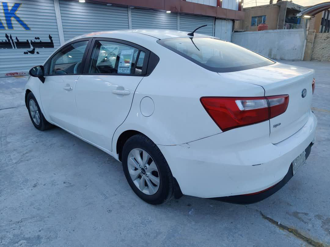 السلام عليكم 
كيا ريو مديل 15 
كفاله عامه ضربه تبديل صبغ 
ممكينه 1600 
السياره خليجي 
تبريد ثلج🥶
تخم تاير جديد 💯
أرضية جلد مغلفه
مكان البصره امن الداخلي 
 السعر 88  
***********
