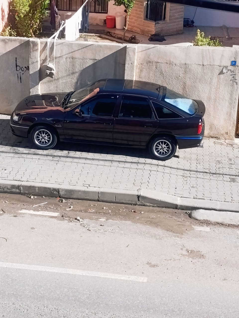 سياره ابل فكتره للبيع موديل 94. حجم 18.كير ومحرك شرط السياره بدون دعم نهائين جاماة 2كهربائي. 4تاياةجدد. بيها 3قطع صبغ جماليه فقط اسلاية شغال سياره ABSشغال سياره جديده كلشي بيها وضع شركه من دعاميه الى دعاميه مقفوله. سعر 48بيها اشويه مجال للطيبين غرامه ورقه ***********
