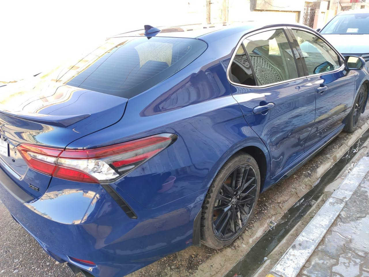 كامري مديل ٢٤ فول مواصفات عدا بانوراما فئة XSE بيع او مراوس حسب القناعة 
كامري 2024 XSE

رقم بغداد بأسمي تحويل ثاني يوم

حادثها جاملغ وبنيد وجاملغ ثاني تبديل اصلي

فول مواصفات عدا البونراما 

كشافات 

لايت زينون عالي ناصي 

شفتات بالستيرن

كشنات عدد 2 كهرباء

تدفئة كشنات 

سايد بريك دكمة

اوتو هولد 

ثلاث وضعيات قيادة 

شاحن لاسلكي 

رادار امامي 

كروز سرعة 

بصمة تشغيل 

بصمة ابواب

حساسات خلفية

كامرة دوارة

شاشة كبيرة

قطعتين تبريد

تبريد شاشة منفصل 

اشاير بالمري 
ماشية ١٩ الف وقابل للزيادة 

مواصفات الكامري معروفة
السعر ٢١٥ بيها مجال قليل 
للإستفسار على الرقم ***********
