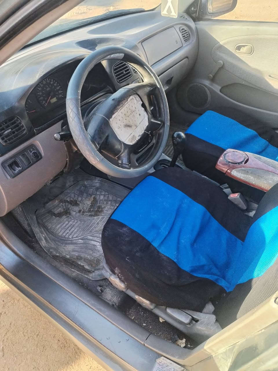 كيه ريو 2001 مصبوغه جماليه سعر 40 بيه مجال ***********
