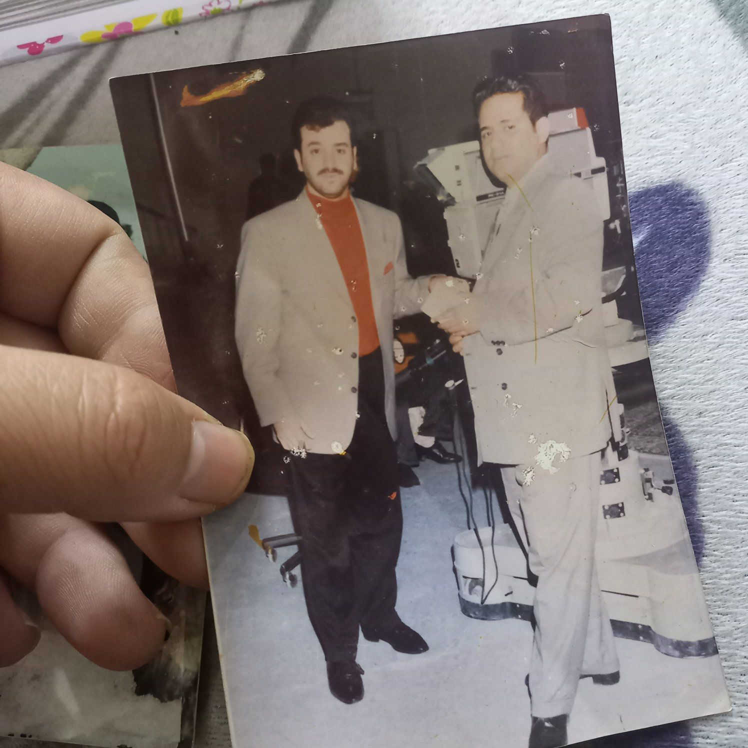 صور اصلية 

بعضها للبيع 

لا توجد صور اخرى فقط المعروض بالمنشور


**إذا كنت صاحب هذا الإعلان وتريد حذفه لأي سبب، رجاءا أرسل رسالة إلى الدعم الفني**