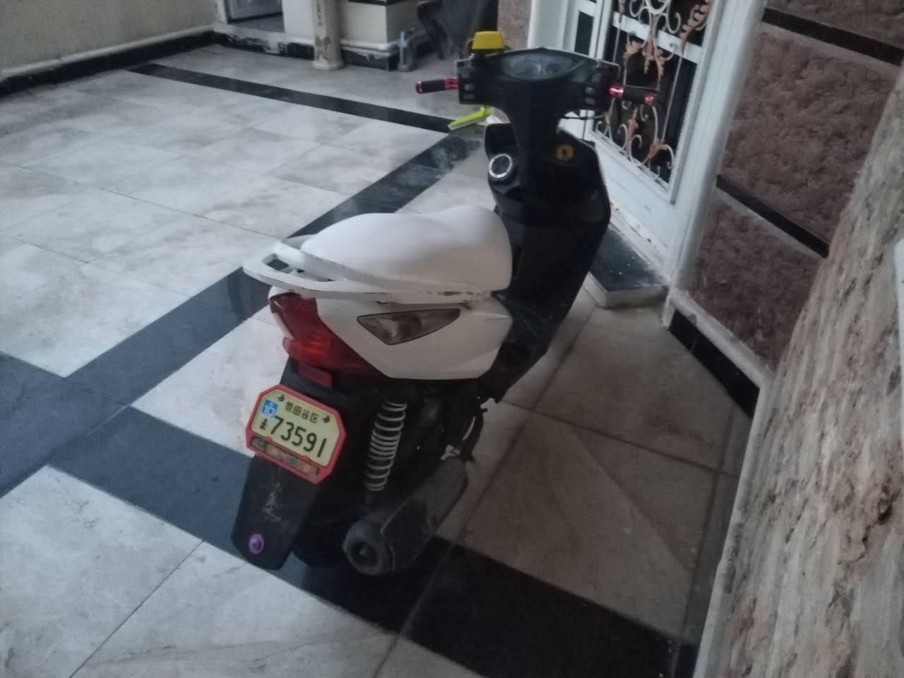 سلام عليكم ثعلب للبيع دراجة خير من الله مكينة ناعمة كهربائيات كلهن شغالات سعر ٣٢٥ قفل ***********
