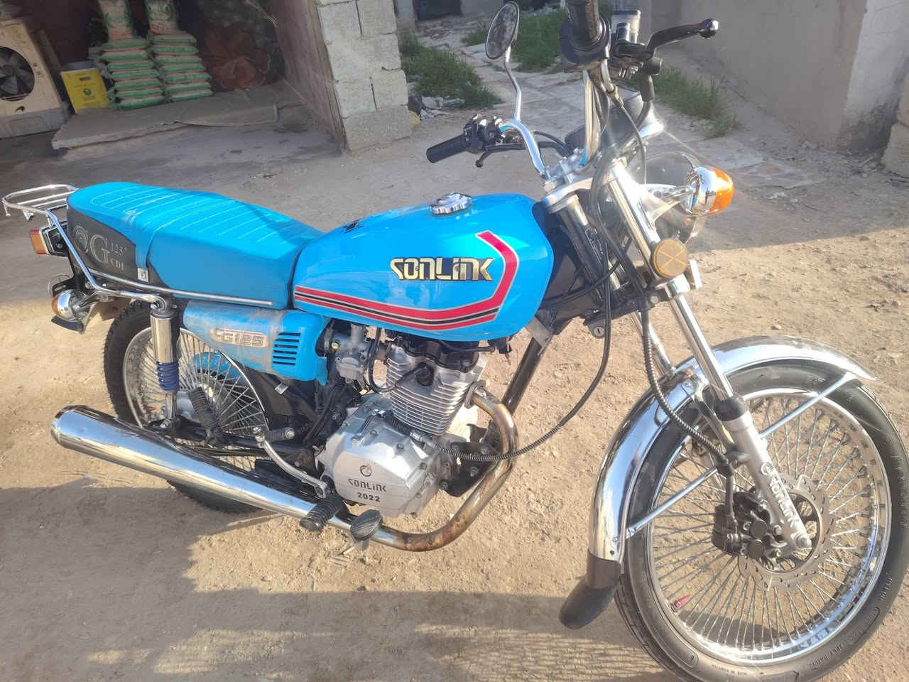 سلام عليكم دراجه للبيع
الموديل 22 دراجه مكفوله كفاله عامه اوراق اصولي
نضافه فول احلا من الصور  مكاني النجف قضاء ابو صخير قرب الساقي السعر 800 وبيها مجال حك الجيه


**إذا كنت صاحب هذا الإعلان وتريد حذفه لأي سبب، رجاءا أرسل رسالة إلى الدعم الفني**