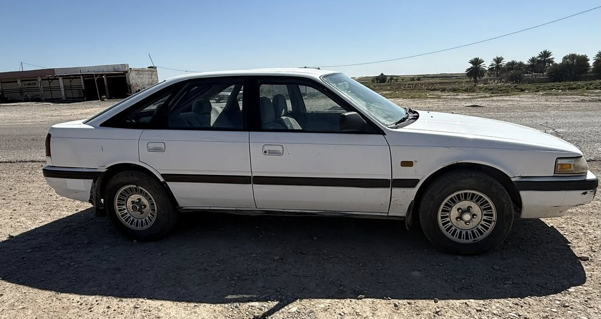 مازدا 8 بخ موديل 1990 رقم سلمانيه  جديدگير محرك  بدون ضربة ولا صبغ تريد تحويل أو وكالة موجود كوت  بانزين بيها 
مناقصها شي سعر خاص ***********
