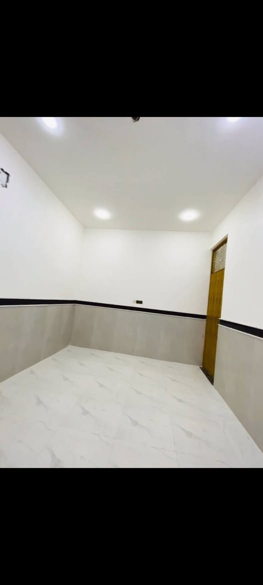 مشتمل للبيع
حي اسلام ركن سعر ٥٠
***********
