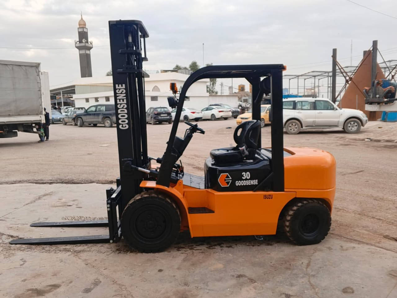 للبيع رافعه شوكيه محرك ازوزه 3طن 3حركات شغاله كبر اشغل أوراق كاتي منفيس
السعر 90
***********
