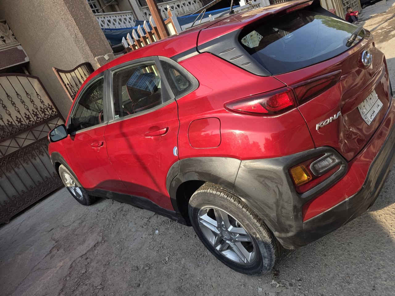 كونا ٢٠
ماشية ٣٢ 
بدون ايرباك
سعر ١٤٥ وبي مجال
***********
