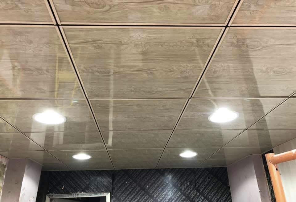 يتوفر كادر تاسيس الكهرباء وعمل السقوف الثانويه وبي اسعار مناسبه التوصل ***********
