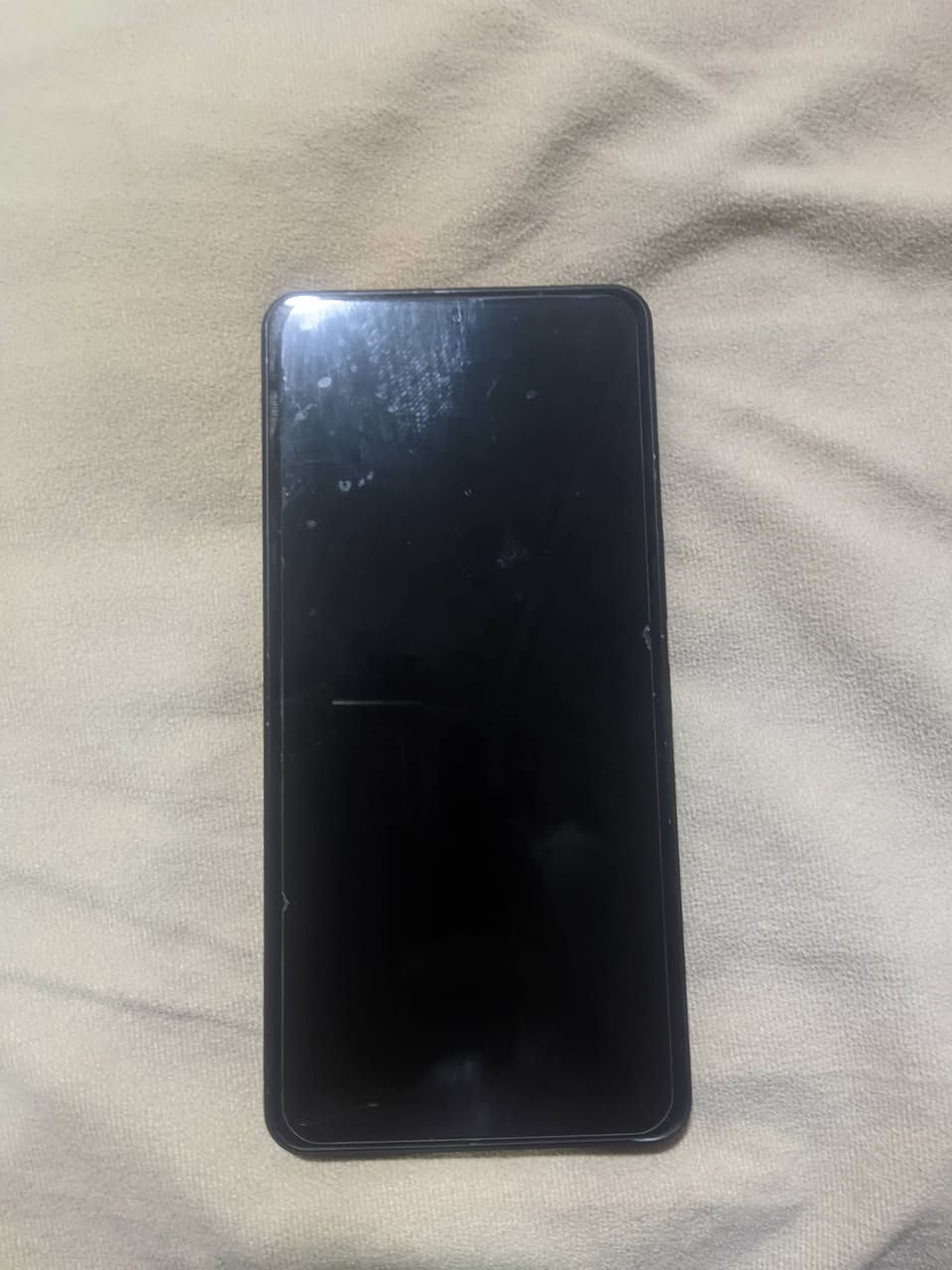 sharp Aquos r7
جهاز Sharp Aquos R7 
ذاكرة 256 رام 12 
معالج Snapdragon 8 Gen 1 🔥
240hz شاشة 🔥
الجهاز نظافة 99% مستعمل قليل
الجهاز مركبله شاشة حماية ضد الكسر + كڤر + شاحنة سامسونج ❗
الجهاز بي مشكلة صغيره بي تطبيع علشاشة كما موضح بالصور كلش ممأثر عاللمس وميبين اصلاً اثناء الاستعمال 

السعر 230 ألف 
العنوان الزعفرانية شارع المعهد 
رقم الهاتف بي واتساب 
***********
للأتفاق
