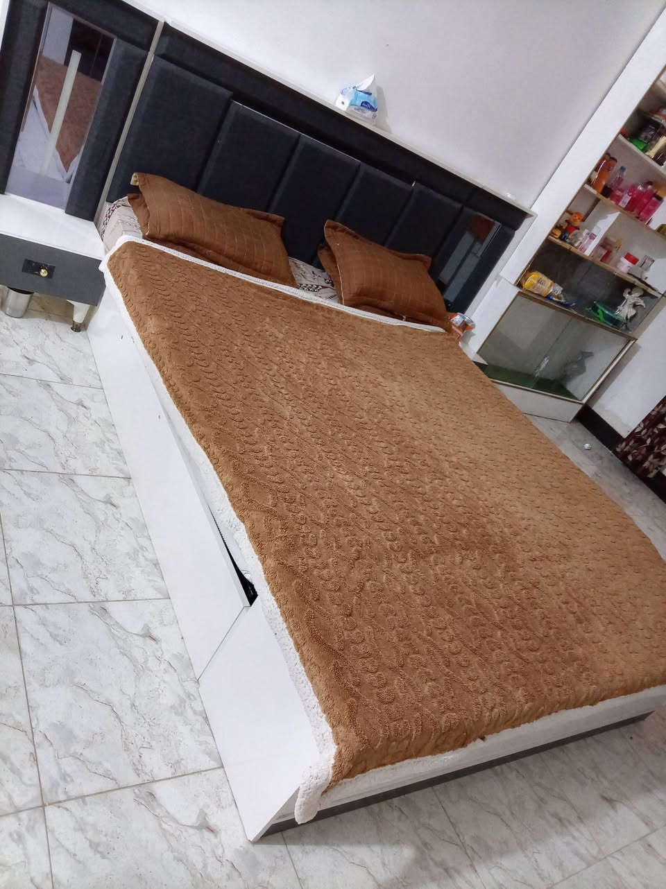 غرفه نوم للبيع 11قطعه نضيفه مابيه اي ضرر السعر 900وبيه مجال قليل مكاني كربلاء


**إذا كنت صاحب هذا الإعلان وتريد حذفه لأي سبب، رجاءا أرسل رسالة إلى الدعم الفني**