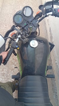 دايوان جبلي • ٢٠٢٥ • ٢٠٠سي سي