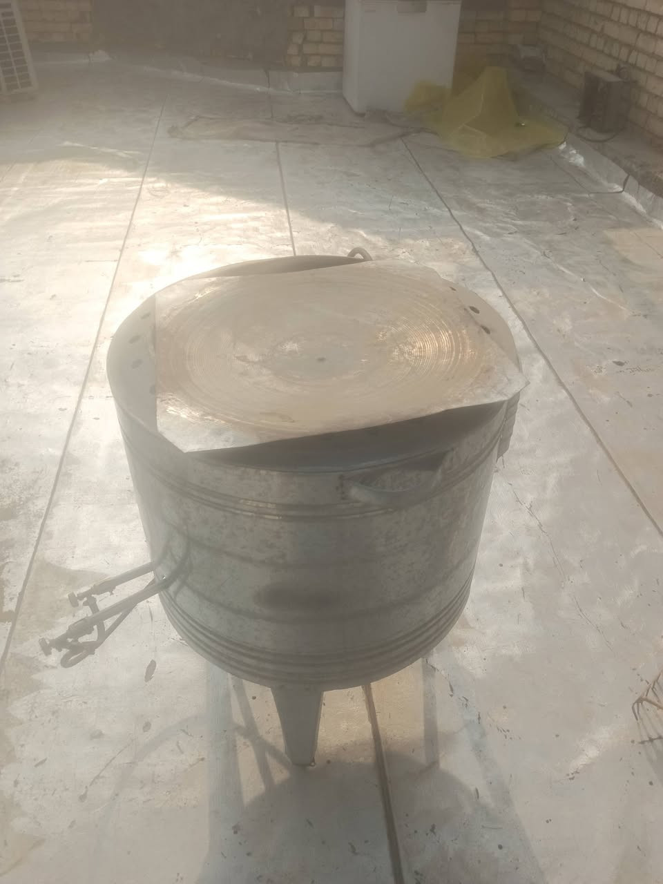 غرفه ابيع جديد بجيس ما مستخدمه ابد صاره شهر  شوف الفيدو كامل 10 قطع *********** مع مبرده مجمد. تنور
