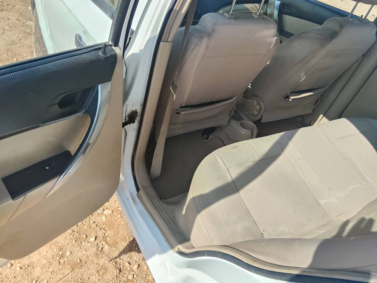 السلام عليكم من رخصة الادمن سياره نوع افيو موديل 2011 نظيفه كلش بسمي رقم كربلاء دولي  *********** السعر 80
