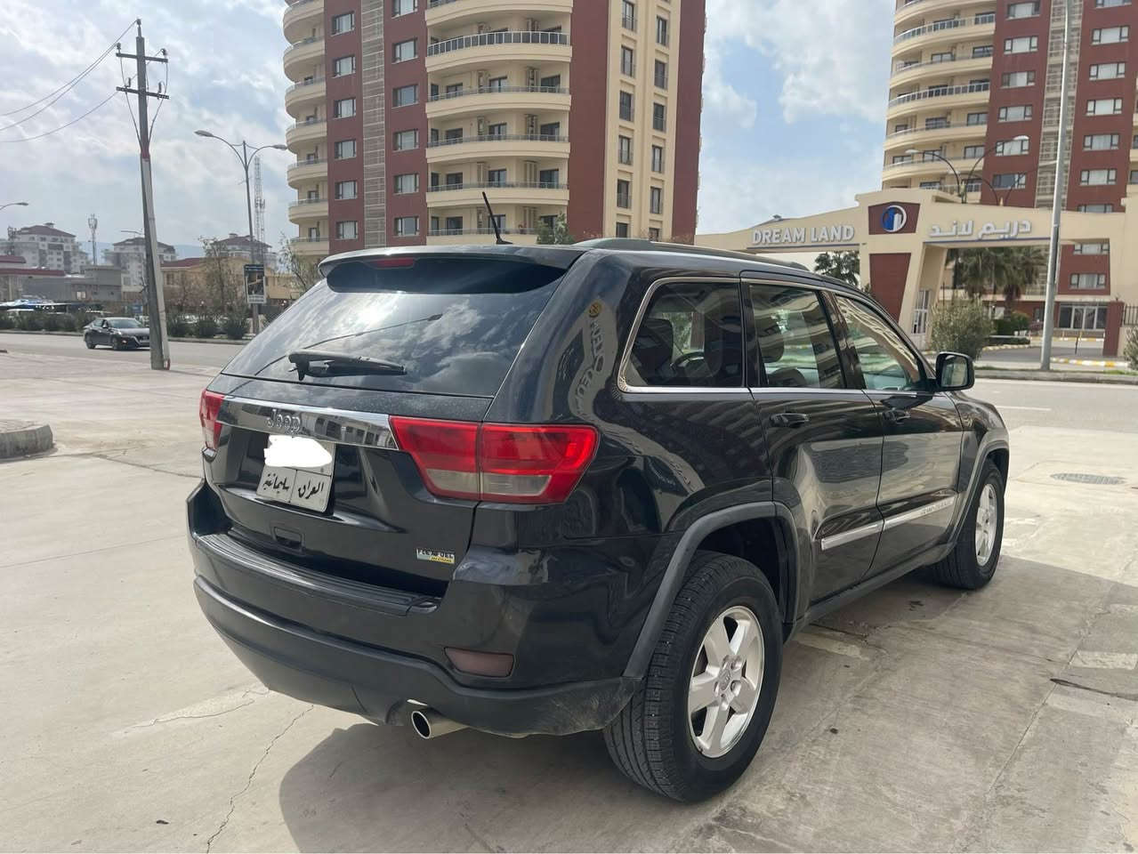 جێب لاریدۆ ٢٠١٢   دەبڵ ئەکسل ٤*٤  نموونە
 لە جوانی سێرفزی عامی بۆ کراوە
 (رۆن ، هایدرۆلیک )  چوار تایەی نوێ  
گیرو مەکینە مەزبوت بێ کێشە 
بێ بۆیاخ  بێ سارد 
نرخی ١٤٨ مەجال 
ژمارە مۆبایل  *********** السليمانية, العراق
