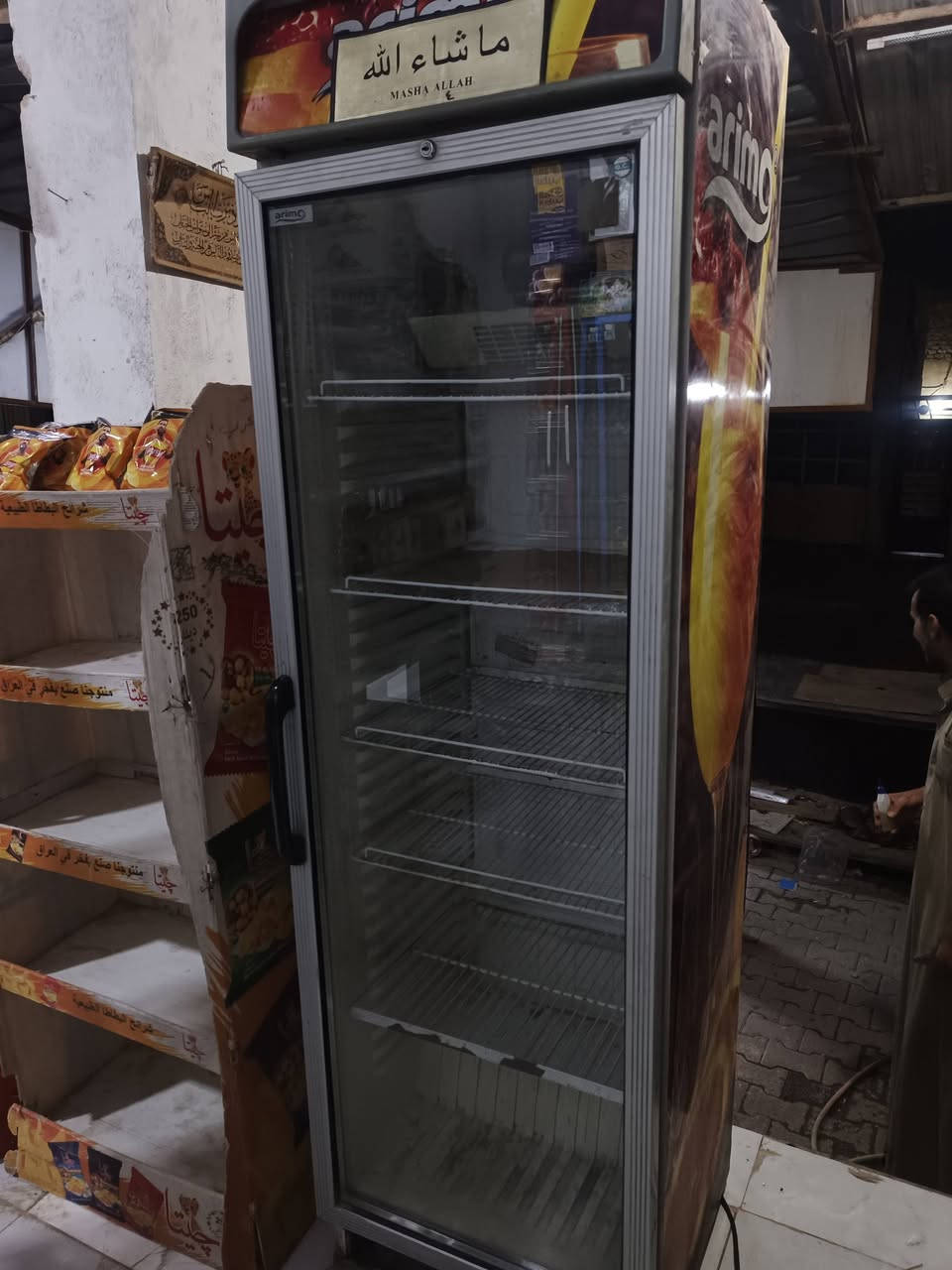 اسلام عليكم عارضه مال عصاير البيع تبريده فول تجي تفحص اله تاخذه نضافته 80بل 100ما طابه تصليح شلع سعره 300وبيه مجال حك الجيه مكان كربلاء حي العسكري العابد رقم واتساب ***********
