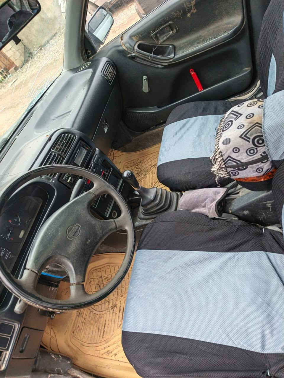 السلام عليكم للبيع سياره سني موديل ١٩٩٢ فحص گمرگ مدفع تحويل محرك گير شرط السعر ١٥ورقه وبيها مجال المكان تكريت القادسيه الاستفسار ***********،***********
