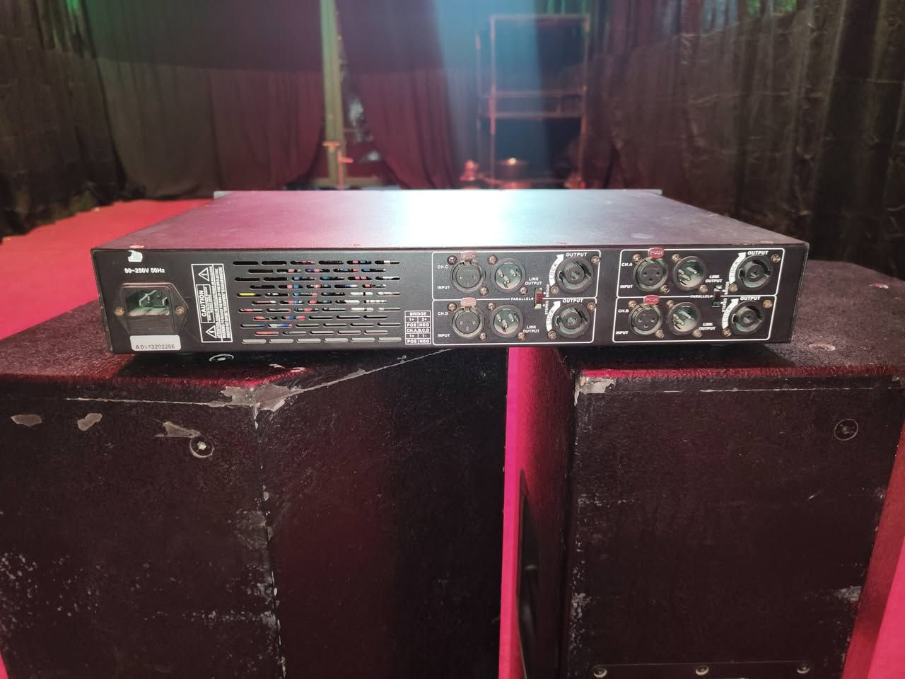 السلام عليكم خدام الحسين جهاز وربع سماعات ثنائي مستخدم
السعر 570 وبيهن مجال

باور اربع خطوط ما مصلح نظيف 

زوج واحد سماعات  12 انش ما مصلح 

اصلي السعر 1600 وبيهن مجال 

العنوان كوت حي الحكيم نزله بيت خليفه 

رقم الهاتف***********
