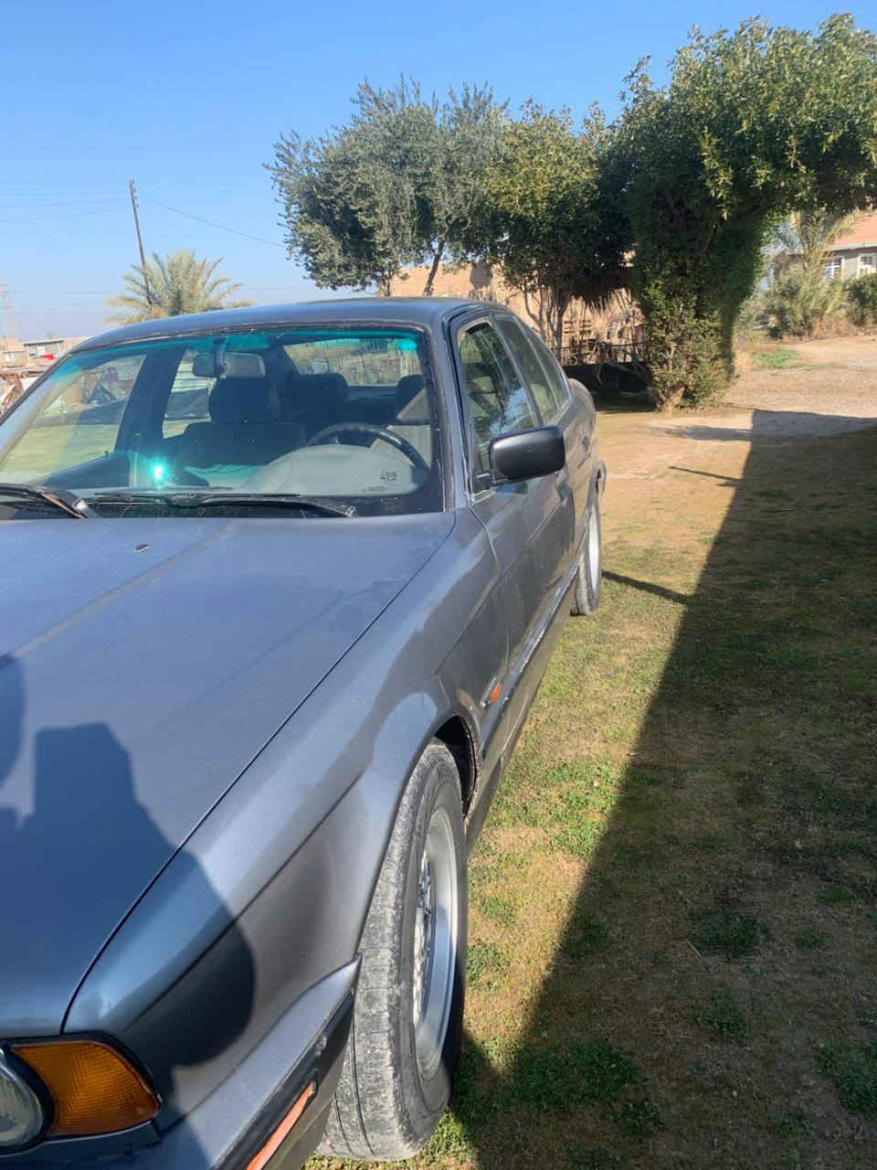 سلام عليكم اخوان عندي هاي بي ام حجم 525مسكر سياره ما بيها ضربه محرك وكير كفاله عامه  سيارة نضيفه خير من الله مكاني بغداد تاجي   *********** سياره حلو ماشاء الله  متواجد عل خاص
