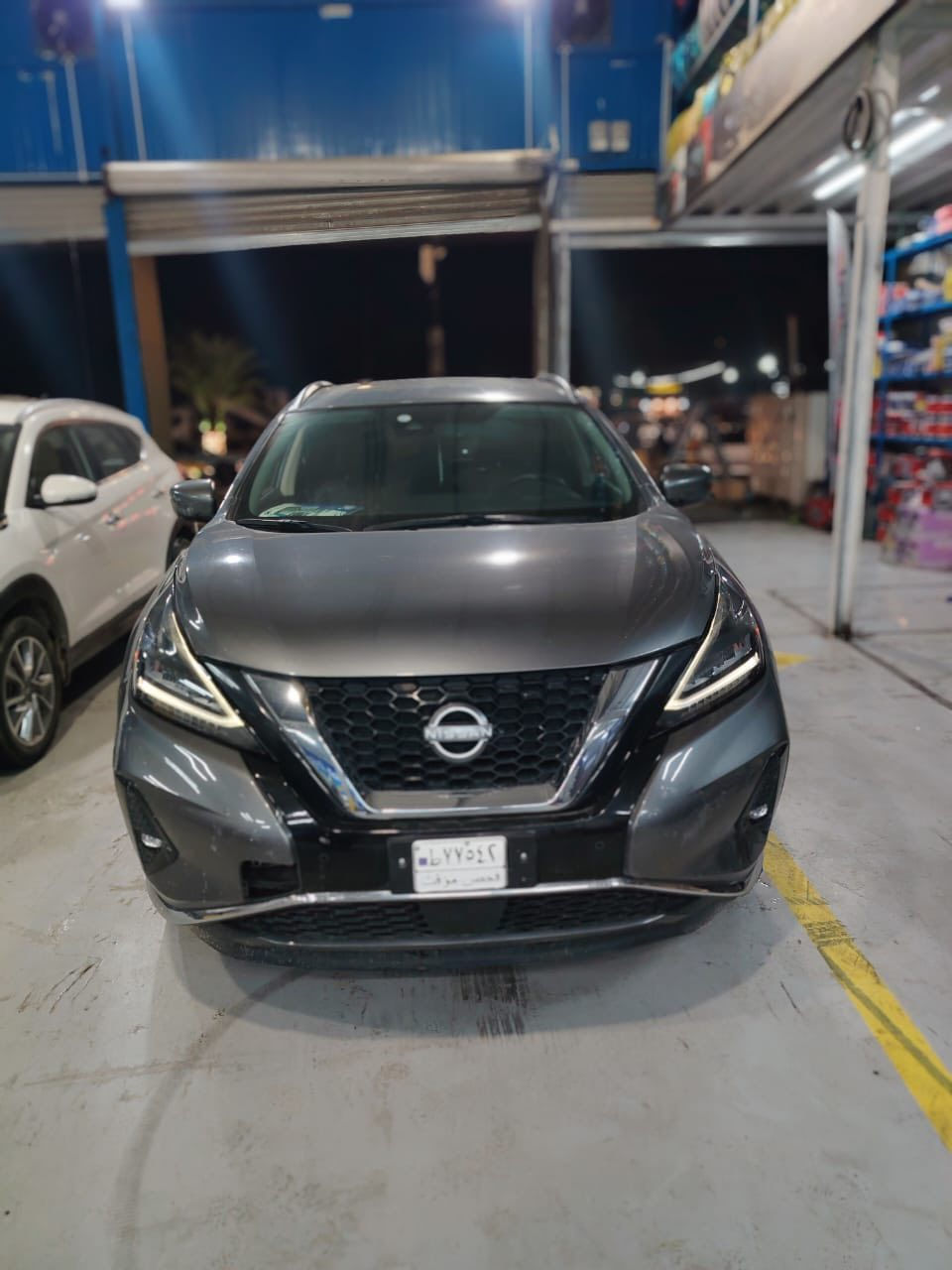 نيسان مورانو موديل 23  محرك 6 سلندر بدون رقم حادثهه باب بدون ايرباك بدون تبديل صبغ قطعه ونص مكان السياره بغداد السعر 150 رقمي ***********
