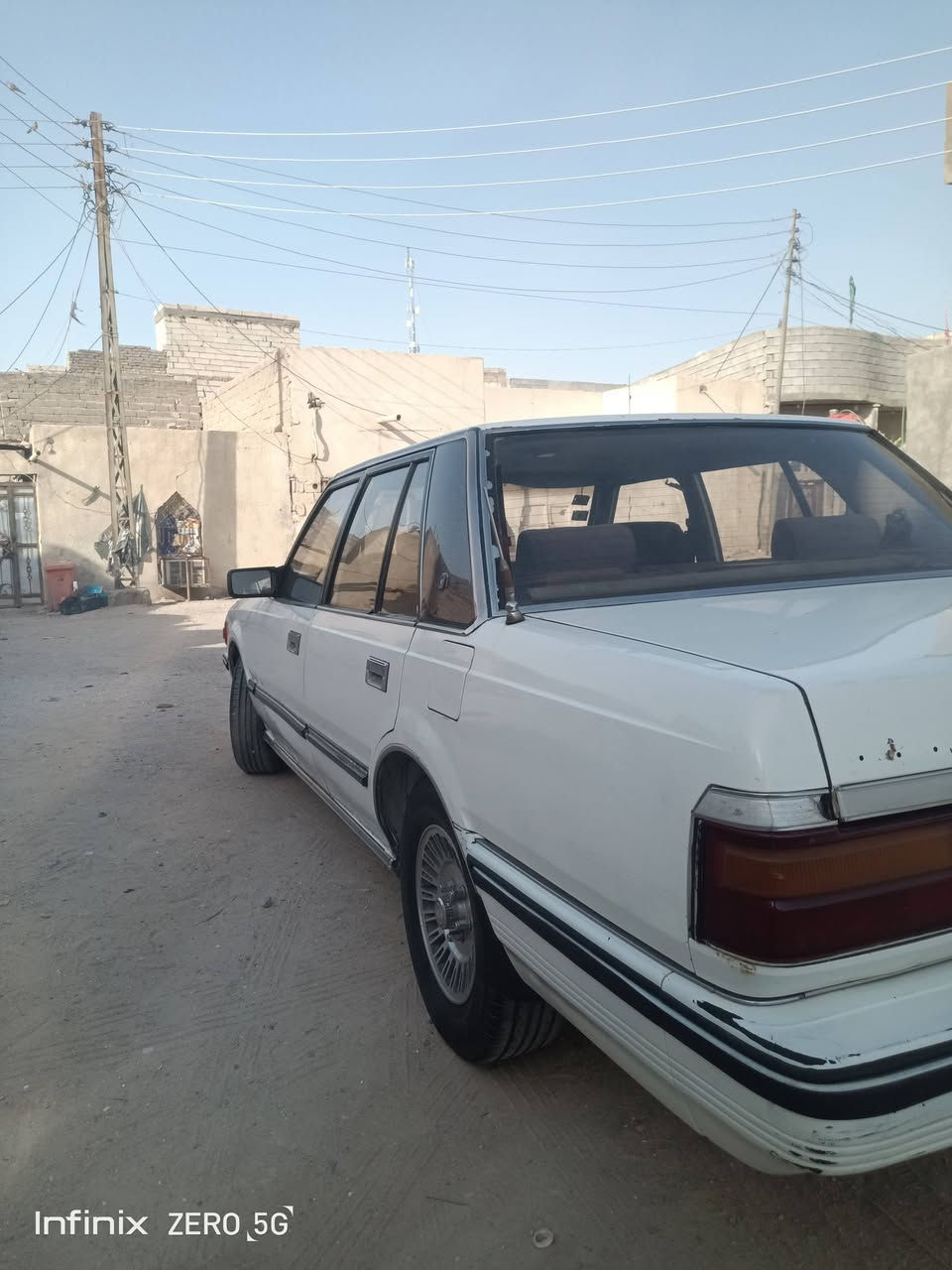سوبر كراون موديل 85
البدي خالي من الضربة والصبغ كلة بلادي 

الشاصي والأصوليات كفالة الرقم أنگليزي تحويل ثاني يوم 

الدواخل خير من الله كلشي شغال 

المكينة والگير بلاديات 

مكاني البصرة الزبير 

*********** واتساب واتصال 

مكلف بالنشر اتصل عالرقم مامتواجد بالفيس
