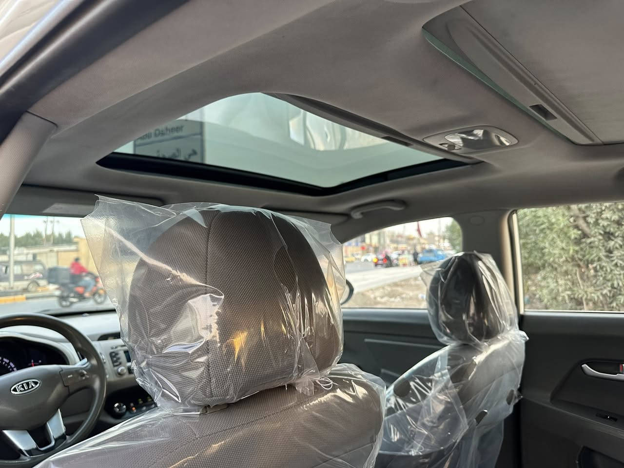 سلام عليكم 
كيا سبورتج خليجي 
مكفولة كفالةًعاااامة 
فووول من عدا البصمة 
جديدة جدا ماشية ٩١٠٠٠
***********
بغداد / الدورة
