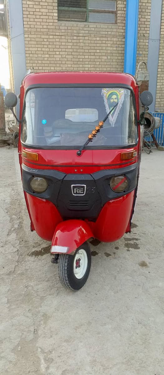 سلام عليكم 
تكتك 2018 اوراق ما مرقم اوراق كامله
تكتك خير من معمره تعمير شرط شركه 
تجي وتشوف بعينك من من كشر من مكينه من كهربائيات 
تخم تاير جديد كاعيات سفريات جديده تكتك خير من الله كبل لشارع السعر 3700وبيه مجال حك الجيه 
المكان بغداد كراده الاستفسار ***********
