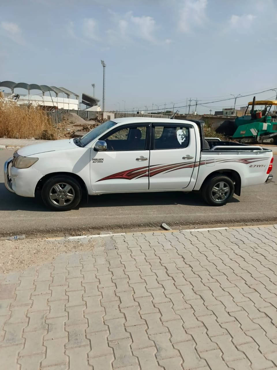 السلام عليكم
بيكم فلاونزه موديل 2015
كفاله عامه تخم تاير جديد كهربائيات جدد شاشه بعدها على وضع الشركه رقم واسط وشرط على السونار السعر 225وبيها مجال ما اجاوب على الخاص رقم موبايلي ***********
