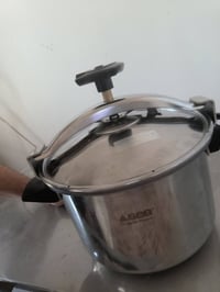 قدر ضغط • فرنسي • ٨لتر