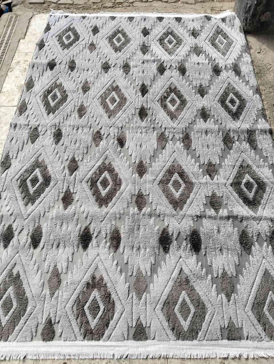 قطع اخيرة بوهيمي قياس 2 في 3 السعر 22 فقط 
العنوان التحرير دور الجاهزة مقابيل محل كرزات حمودي يوجد توصيل ***********
