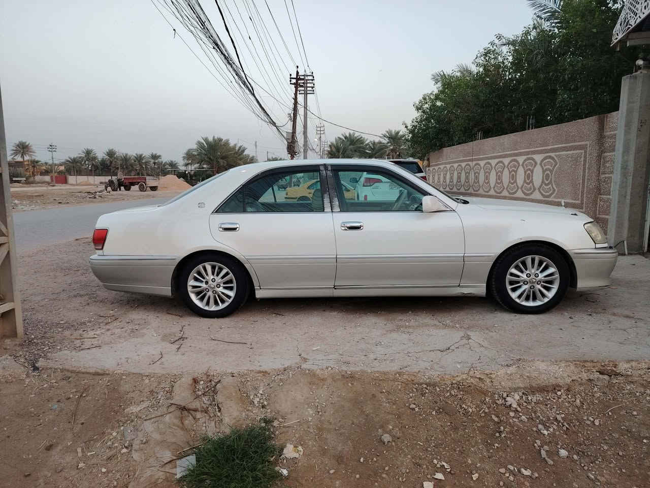 سلام عليكم ملكه 2000 مسجله 2006 سياره بسم شخص من كربلاء مو تاجر يسوي وكاله عامه ام لباركود سياره فول مواصفات 4دگم برده خلفيه تبريد قطعتين فول بطن كشنات جلد دبل شاشه  دمام مكينه D4 لجبير سياره كفاله عامه مامفتحه مكاني كربلاء طوريج سعر 75وبيه مجال /***********/***********/
