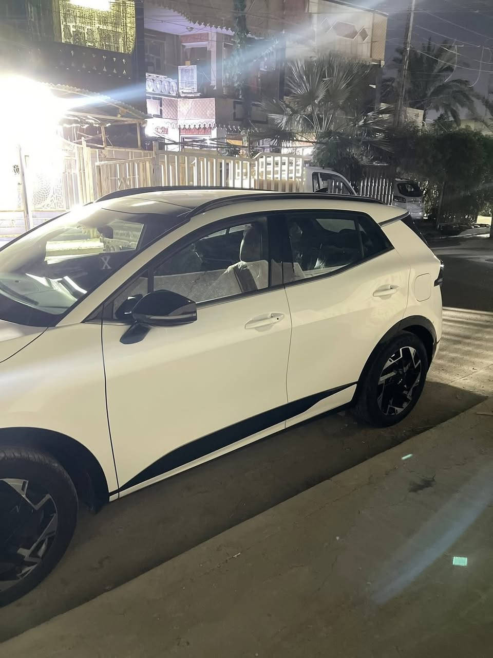 للبيع
سبورتج 2024 GT لاين فول مواصفات للأخير 

(جيتي لاين )فول 1/1
 
ماشية 40 الف 
- وارد خليجي 
- رقم بغداد ‎الجديد 
‏‎ - بانوراما 
‏‎ - سعة المحرك 2.0L
-‏‎ مرتبط بناقل حركة أوتو 6 نمر
‏‎ - عدد AIR BAG6
‏‎ - حساسات أمامية 
‏‎ - حساسات خلفية
‏‎ - لايت زينون + LED
‏‎ - شاشة ديجيتال  متصل كامل 
- كشافات 
‏‎ - بك لايت LED
‏‎ - ويل كب 19
‏‎ - قبضات أبواب من الألمنيوم
-‏‎ اريل نفكيشن
-‏‎ تشغيل عن بعد 
‏‎ -فتح الصندوق كهرباء ذكي 
‏-‎ دشبول شاشة 
‏‎ - شاشة ابل كار بلي واندرويد اتو
‏‎- كاميرا دوارة
‏‎ - المقاعد جلد اسود 
‏‎ - تدفئة المقود والكشنات الأمامية + تبريد الكشنات الامامية
‏‎ - مثبت السرعة Cruise 
- الأوامر الصوتية
‏‎- أوضاع القيادة  Drive Mode
‏‎ - فحص أنظمة السيارة 
‏‎ - حساسات ضغط اطارات 
‏‎ - شفتات مقود
‏‎- تبريد شاشة
‏‎ - هاند بريك بصمة 
‏‎‏- ABS 
‏‎‏ - Auto Hold    أوتو هولد
‏‎‏- ISO Fex        ايزو فكس
‏‎- نظام مانع الانزلاق
‏‎- نظام نزول المنحدرات 
‏‎- اشارة في المرايا الجانبية
‏‎- مخرج منفذ الطاقة 
‏‎‏- حساسات كامله داير السياره 
شاحن هاتف لاسلكي
ملاحظة/ السيارة مكفولة كفالة عامة من كلشي 
استفسار ***********

السعر 255 وبيها مجال للطيبين
