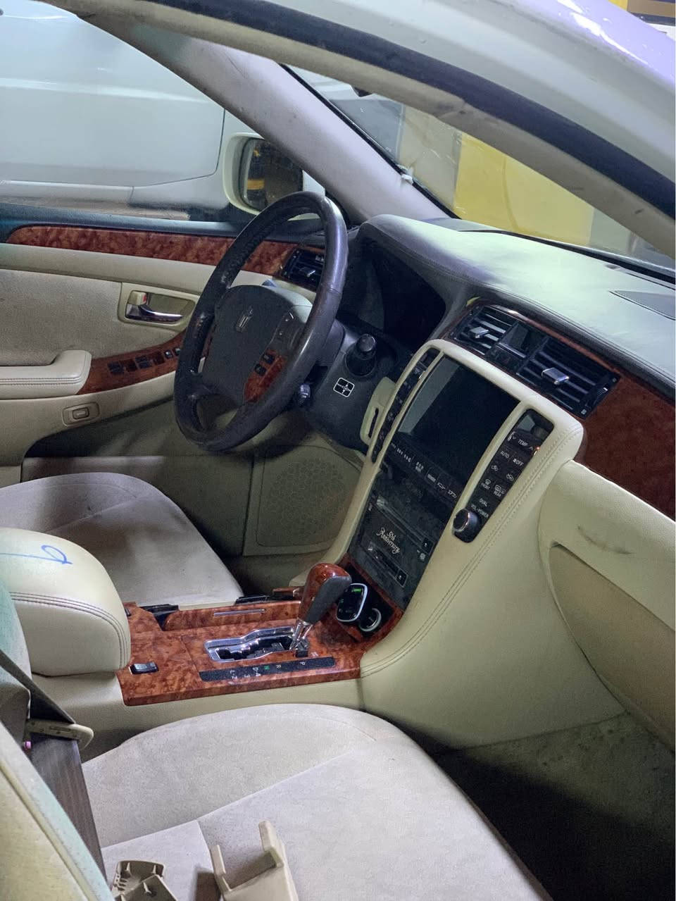 شاهینە 2005 ناوزەرد 180 بچوک بە بچوک براوە تازە داخڵ ناو زەرد دوو دوو دوگمە بەشەرتی گێڕو مەکینە بێ دوکەڵ 120هەزار ڕۆشتوە یەک پارچە بۆیاج ئەوروپا زینۆن بیلادی کامل عەشیای ناو سنوق دەعامی بۆ دەعامی بەشەرت کەڤەر گۆڕاو بەشەرت تایەکانی تازەن شوێن هەڵەبجەی تازە ژم***********  
نرخی  
47گەڵاو مەعامەلە یەکی برایانە دار بنديهكان, السليمانية
