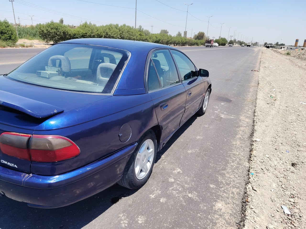 السلام عليكم

اوبل بزون موديل 95 محدثه 2002 داخل وخارج
مكينه 2000 مسكر ابلاديه كير عادي مكينه وكير واكسل تمام كهربائياته كله شغاله تخم ويل كروم 
تايرات اماميه جدد والخلفيات نص عمر
حداديته الاماميه جديد والخلفيه نص عمر
تبريد شغال وخير من الله بس مرات يفصل
السعر ٣٨ وبيه مجال
***********
***********
مكان السياره بابل الحصوه قرب سيطرة الشجيريه

