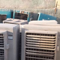 مبردات شقاله  [بلاستك"حديد]  على شقل نظاف 90%  اكو احجام  جمله او مفرد...