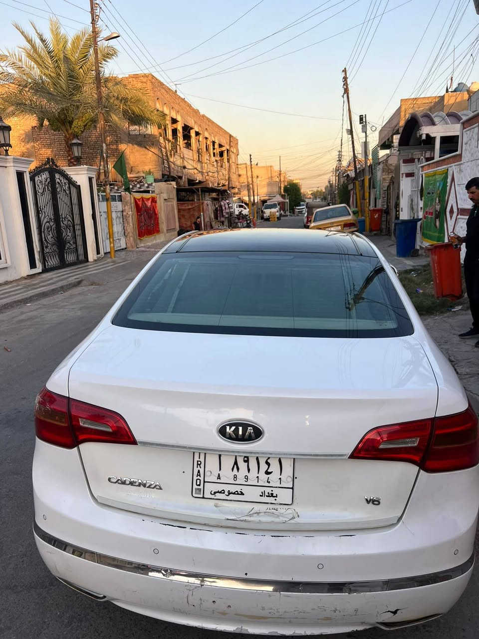 سلام عليكم كية كادنزه موديل ٢٠١٣وارد خليجي رقم بغداد صبغ فقط جاملخ وربع من الباب صفحه العبري والباقي مكفول سياره فول مواصفات منظومة تبريد جديده صدر جديد تخم تاير سيارة جاهزه من كل الواحي مكان السيارة بغداد مدينة الصدر الورفلي السعر 115وبيهة مجال***********
