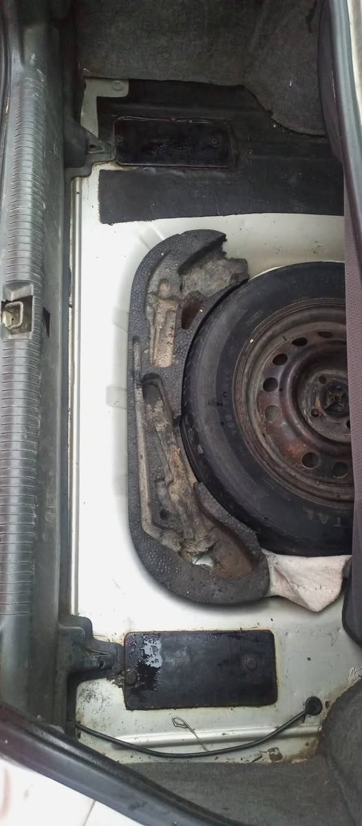 فكتراء حجم 18موديل 92 رقم نينوى الماني سنوية لل 2029 كابون بنزين بيها كير محرك شرط سياره جديد طك استفسار رقم ***********
