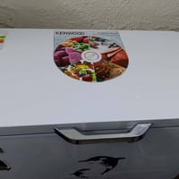 مجمده للبيع نضيفه قليله الاستعمال سعر 250 وبيها مجال شراي اتصل على رقم...