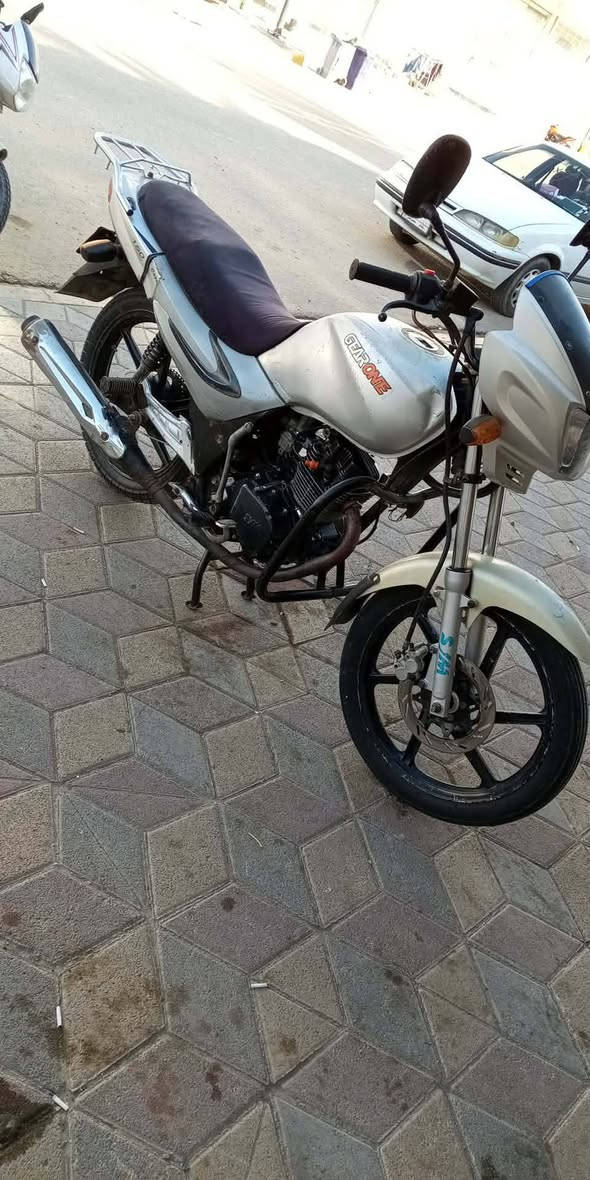 سايم موديل 17السعر 600وبي مجال الرمادي صوفيه


**إذا كنت صاحب هذا الإعلان وتريد حذفه لأي سبب، رجاءا أرسل رسالة إلى الدعم الفني**