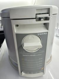 من رخصة الادمن مكلفة بالنشر ،قلاية زيت جديدة من ماركة تيفال Tefal مودي...