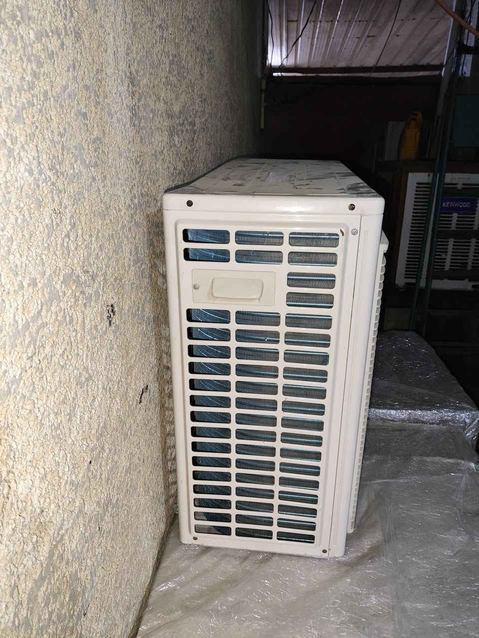 السلام عليكم سبلت باناسونيك نضيف للبيع طنين  سعره 350 وبي مجال قليل


**إذا كنت صاحب هذا الإعلان وتريد حذفه لأي سبب، رجاءا أرسل رسالة إلى الدعم الفني**