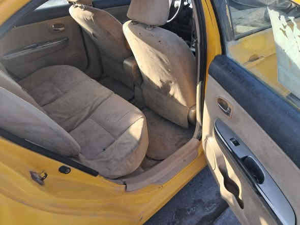 سلام عليكم البيع شرط تحويل كبل وديك راعيه مكينه وكير كورله بيكاجو انه مكلف بل نشر هاذ قم راعيه ***********مديل2012السعر22وبيه مجال
