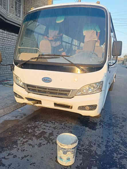 سلام عليكم كوستر جاك موديل 13 مال مزاد سياره حلوه بكانها بغداد حي نصر ***********
