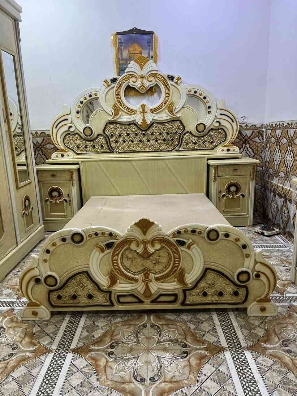 غرفه صاج كبس شريطي ام السته طابقين ضخمه سعر 950 نهايته عنوان سوك الشيوخ حي العسكري رقم ***********@إشارة
