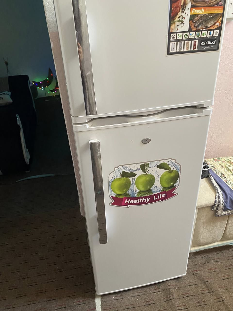 ثلاجه نظيفه وجديده
٧قدم نوال 
السعر ٢٧٥ وبيه مجال


**إذا كنت صاحب هذا الإعلان وتريد حذفه لأي سبب، رجاءا أرسل رسالة إلى الدعم الفني**